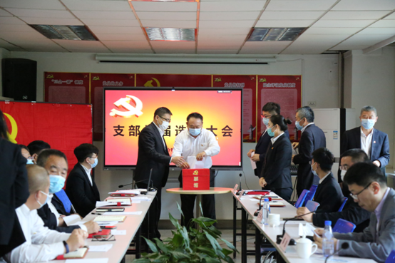 &#113;&#121;&#21315;&#20159;&#20307;&#32946;